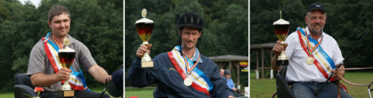 Die Landesmeister: v.l. Mario Schildt (Vierspänner Pferde), Rüdiger Schulz (Vierspänner Ponys), Georg Plath (Einspänner Pferde). Fotos: Bernd Rackow